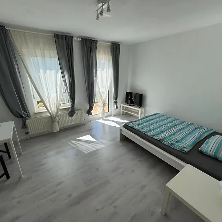 Smart In Ka-neureut With Sunny Balcony Daire