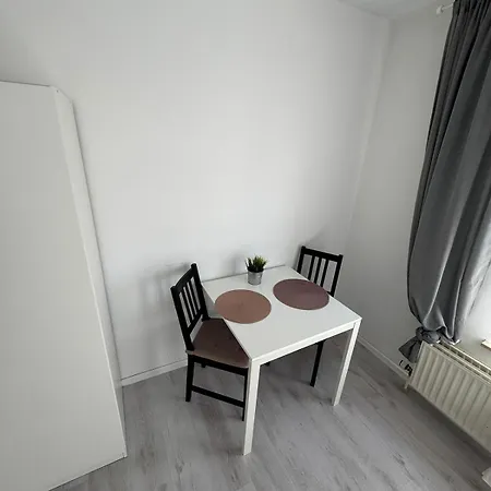 Daire Smart In Ka-neureut With Sunny Balcony *